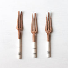 Load image into Gallery viewer, Wooden Decorative Cutlery