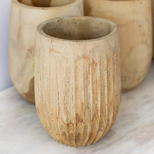 Load image into Gallery viewer, Teak Wood Classic Vase